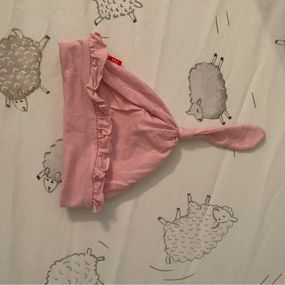 Newborn Girls Sleep Sack/gown with hat - magnetic me - Picture 8 of 9